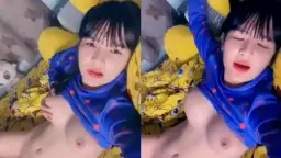 Bokep Daun Masih Muda Cantik Pamer Toket Bulat