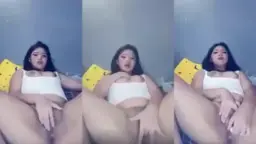 Cewek Cantik Colmek Sendirian Dirumah Video by SpankBang
