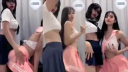 Dua ABG Cosplay Siswi Jepang Luluspark Live Video by IXXX