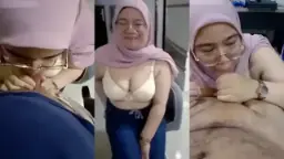 Hijab Pink Sepong Ayang Sange Video by KingBokep