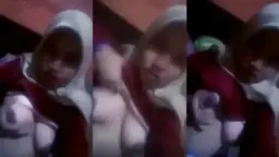 Hijab Sange Sendirian Video by PornHub