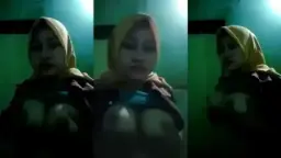 Ibu Guru Hijab Toket Bulat
