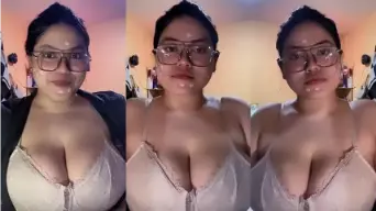 Mbak Lynn Tobrut Live Sebelum Tidur