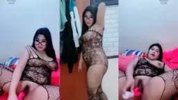 Mbak Semok Lingerie Bolong-bolong Colmek Video by simontok