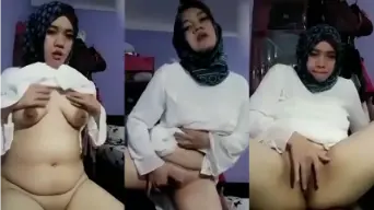 Tante Hijab Bugil Kobel Memek Video by SpankBang