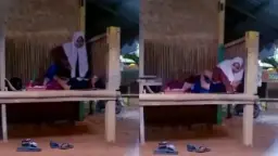 Viral ABG Hijab Ngentot Di Gubuk